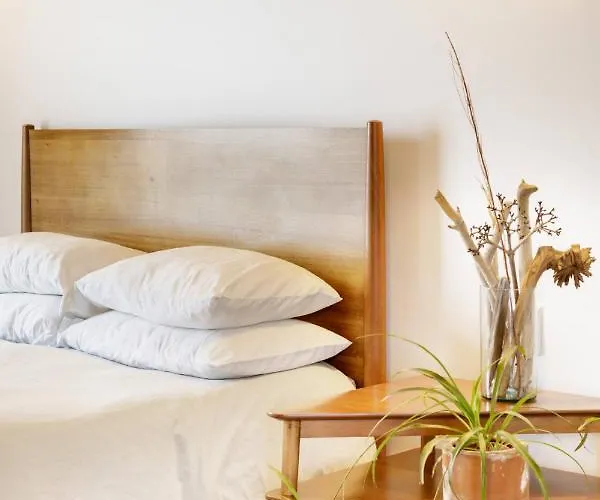 Chic And Minimalist Loft Mexico City